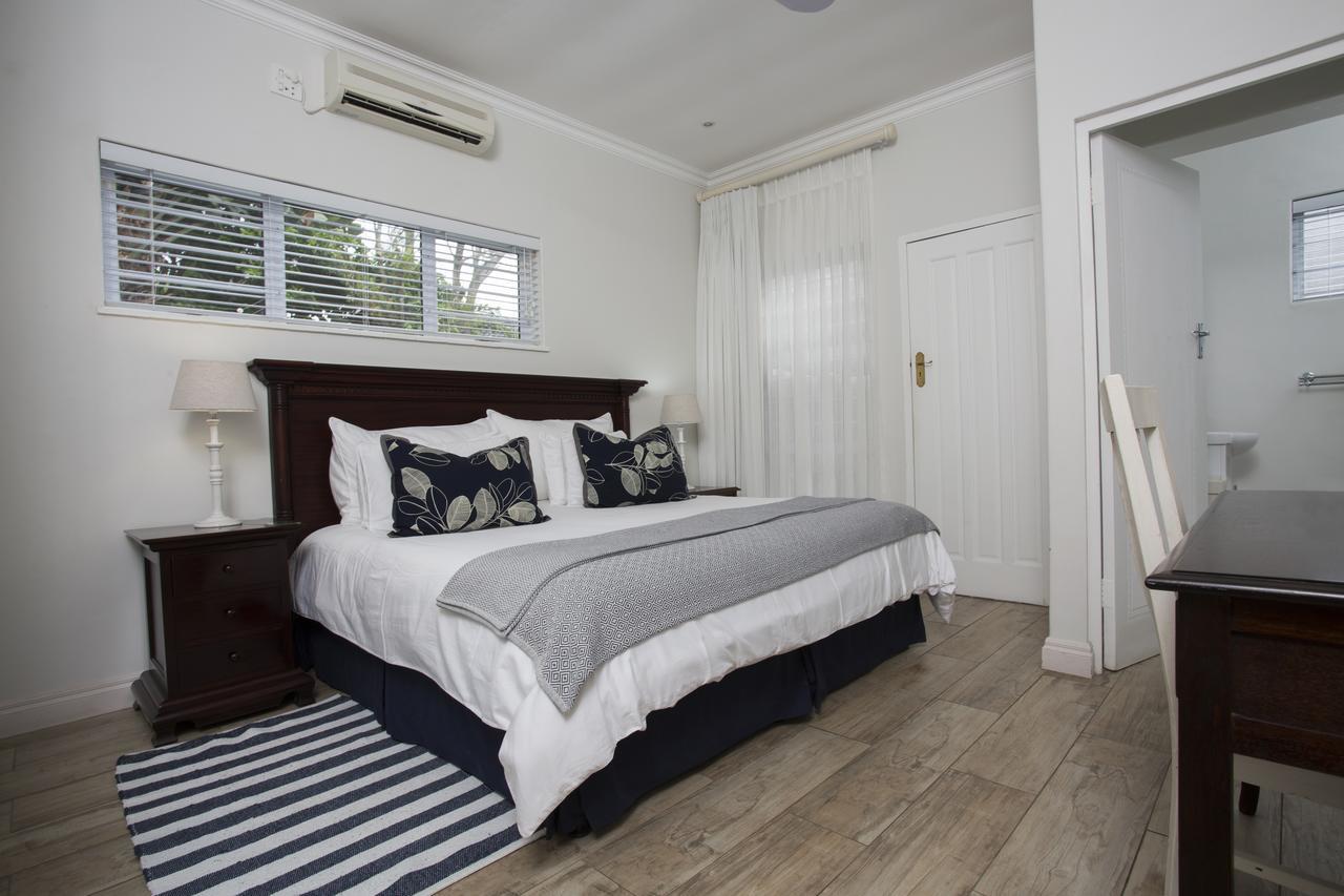 Ocean Hideaway Bed And Breakfast Amanzimtoti Eksteriør billede