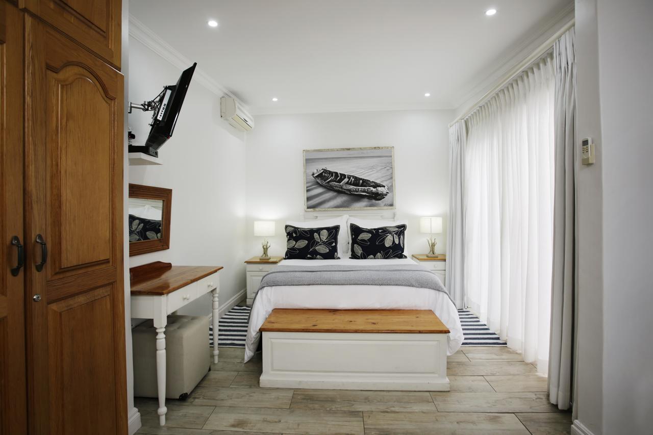 Ocean Hideaway Bed And Breakfast Amanzimtoti Eksteriør billede